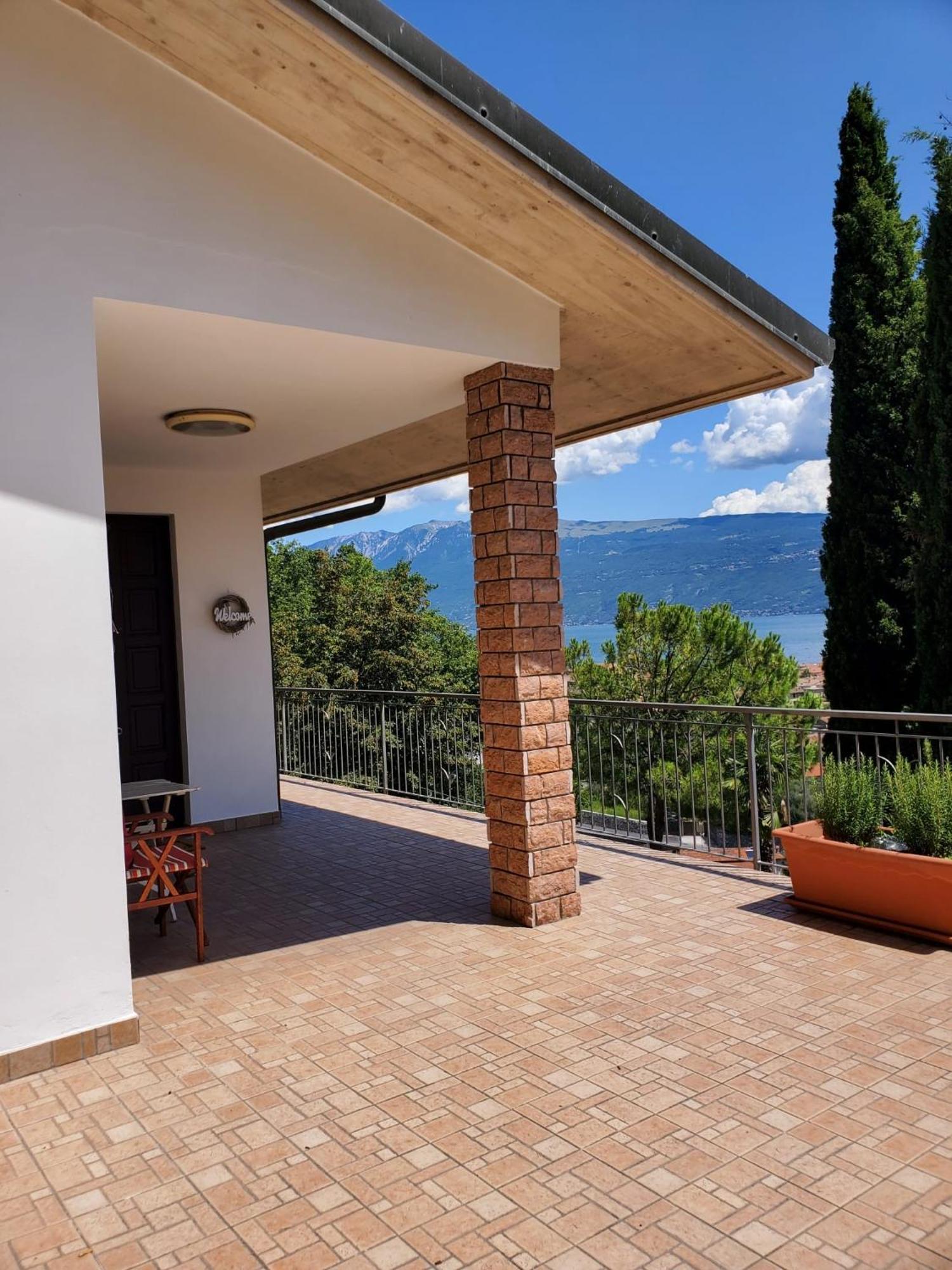 Appartement Garda Sunshine à Toscolano Maderno Extérieur photo