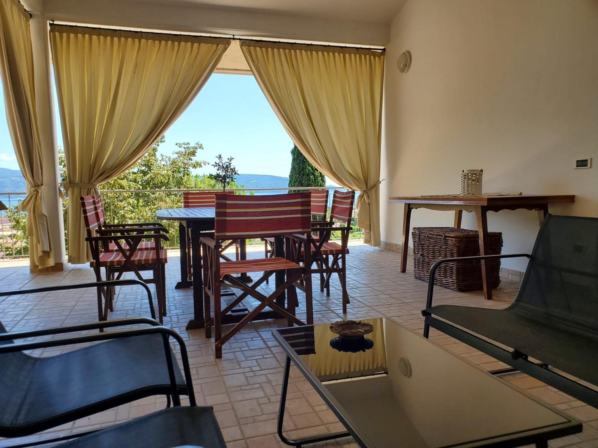 Appartement Garda Sunshine à Toscolano Maderno Extérieur photo